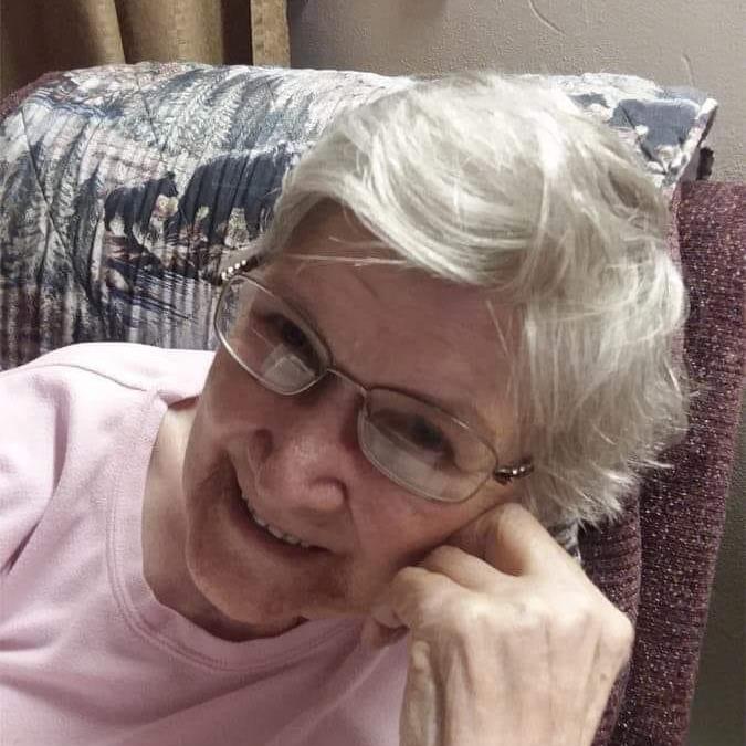 Charlotte L Radomski