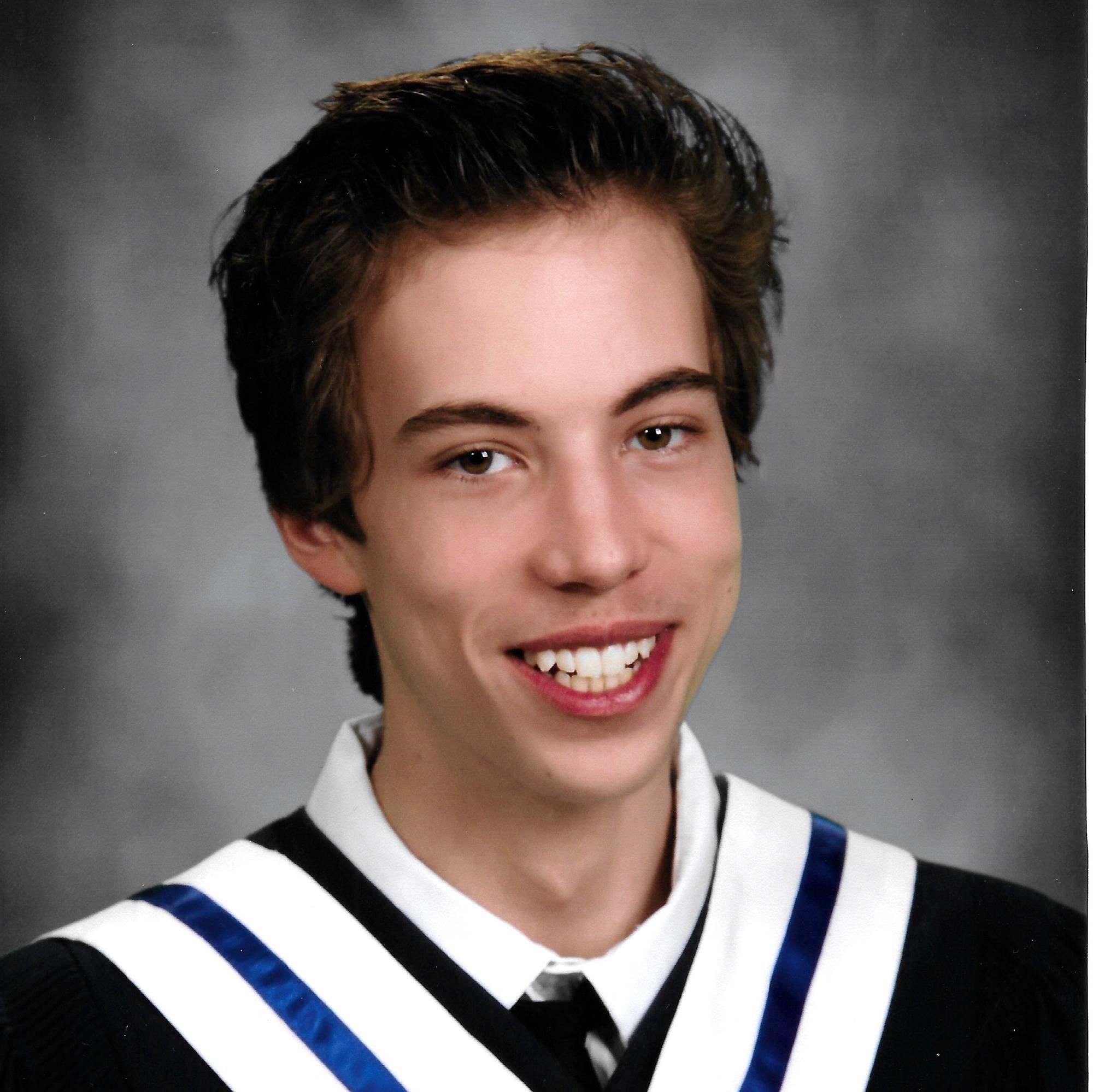 Brandon Michael "Beezer" Wakefield's obituary , Passed away on May 24, 2020 in Golden, British Columbia