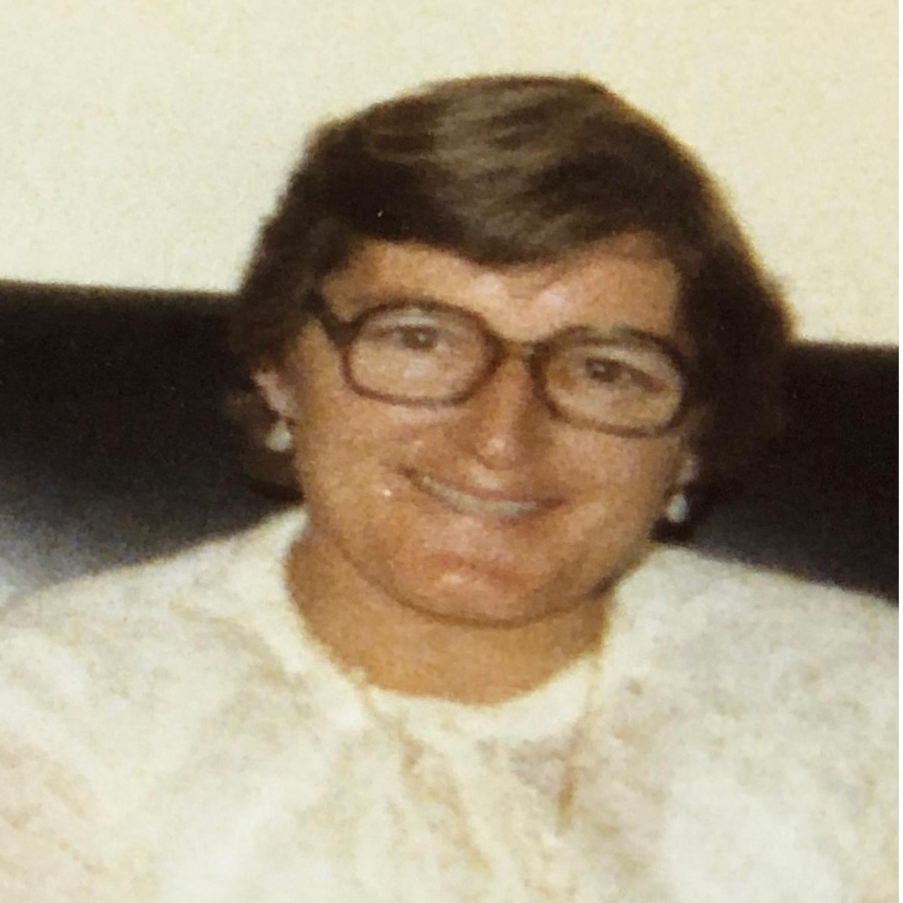 Aileen Bessie (Hucklebridge) Gray's obituary , Passed away on May 8, 2020 in Geelong, Victoria