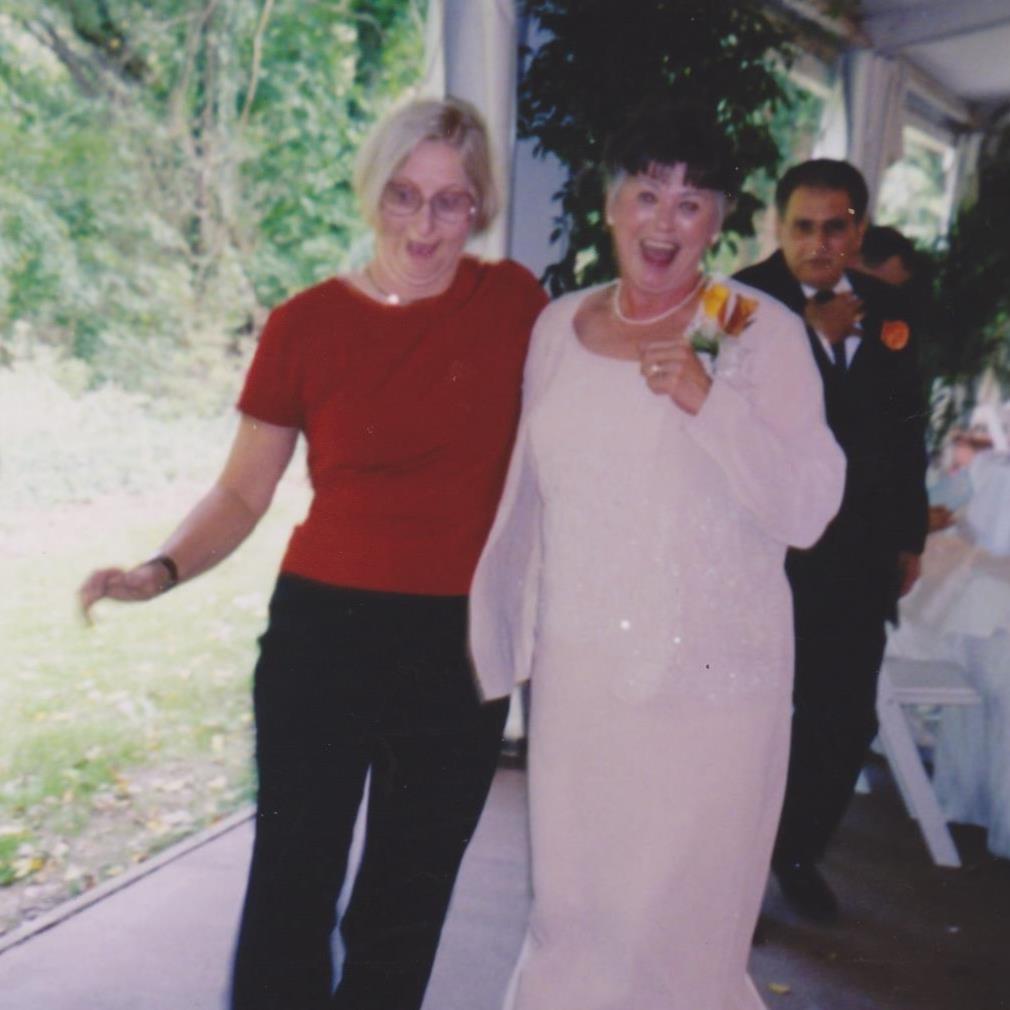 Susan (Petros) Petropoulakis