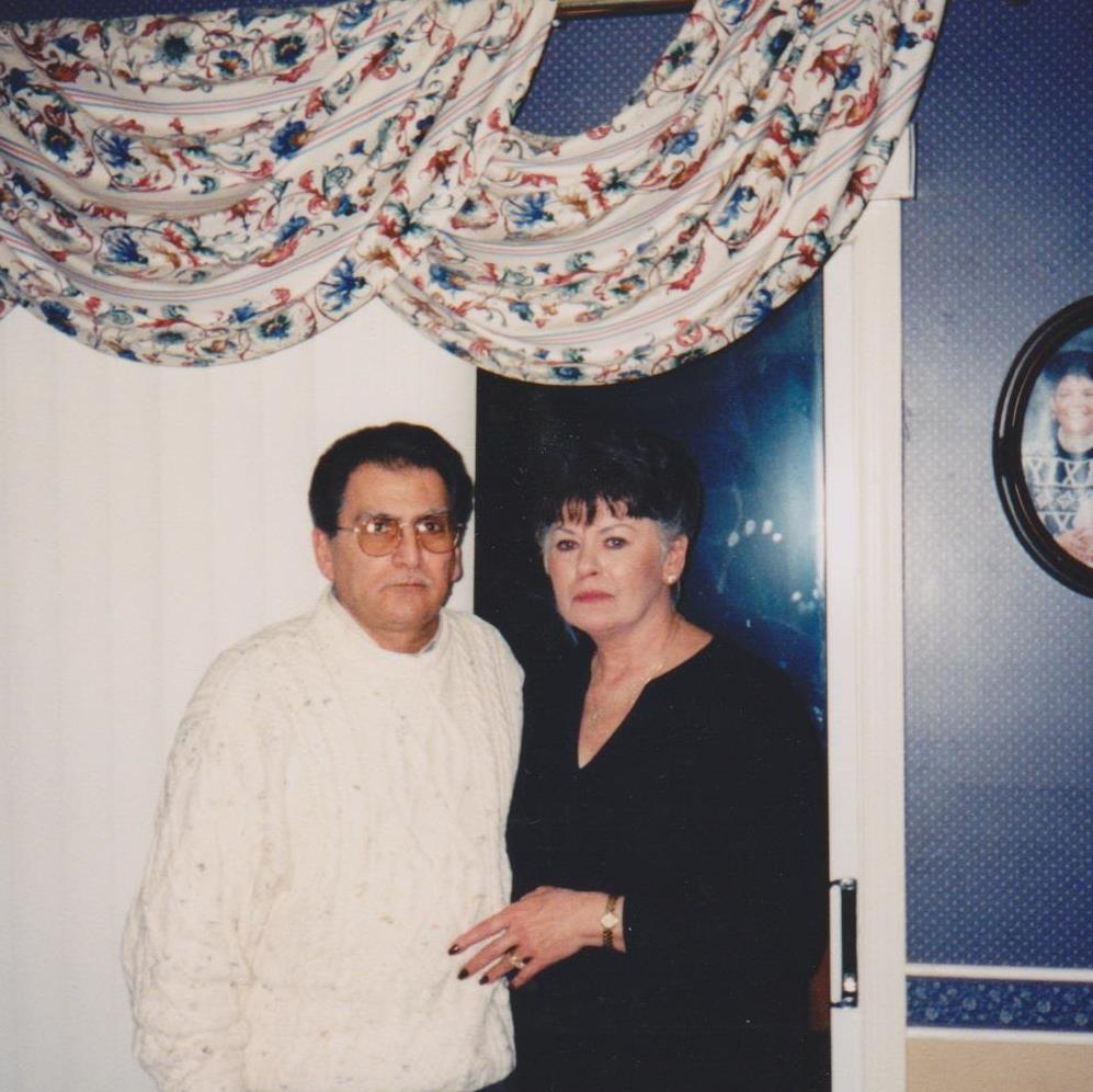 Susan (Petros) Petropoulakis