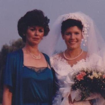 Susan (Petros) Petropoulakis