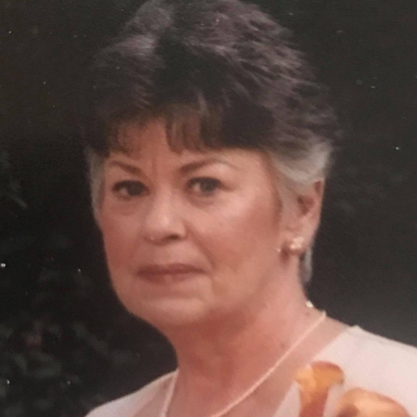 Susan (Petros) Petropoulakis