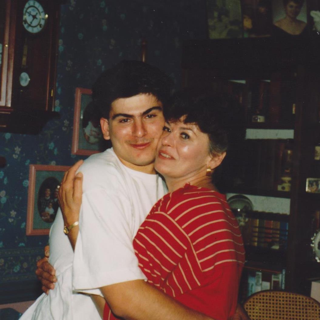 Susan (Petros) Petropoulakis