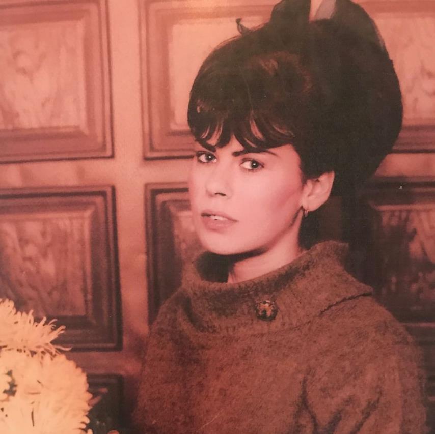 Susan (Petros) Petropoulakis