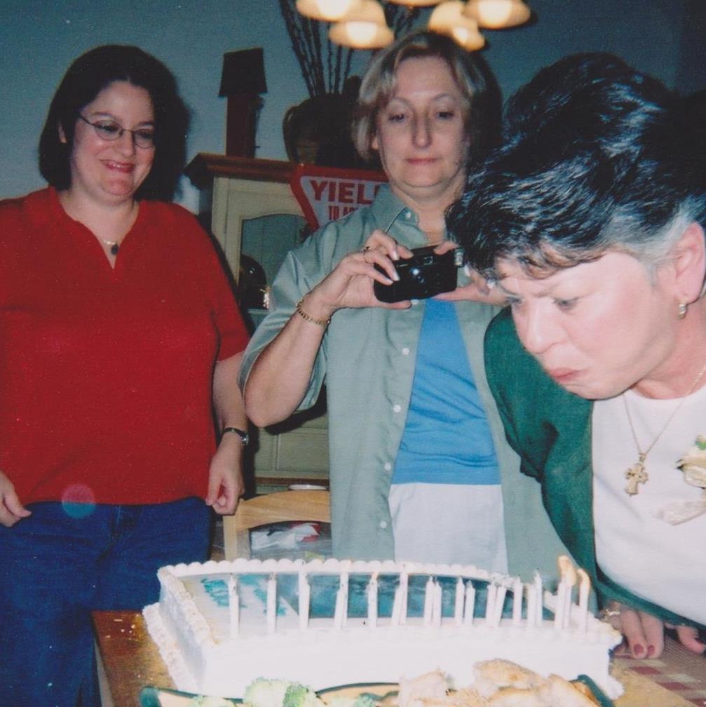 Susan (Petros) Petropoulakis