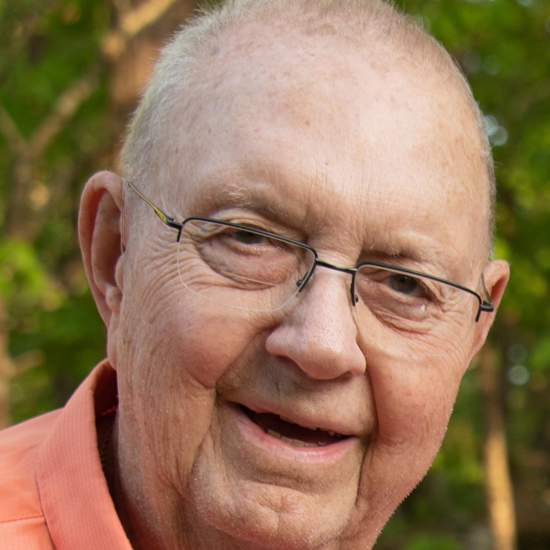 Robert Ford Whipple Obituary