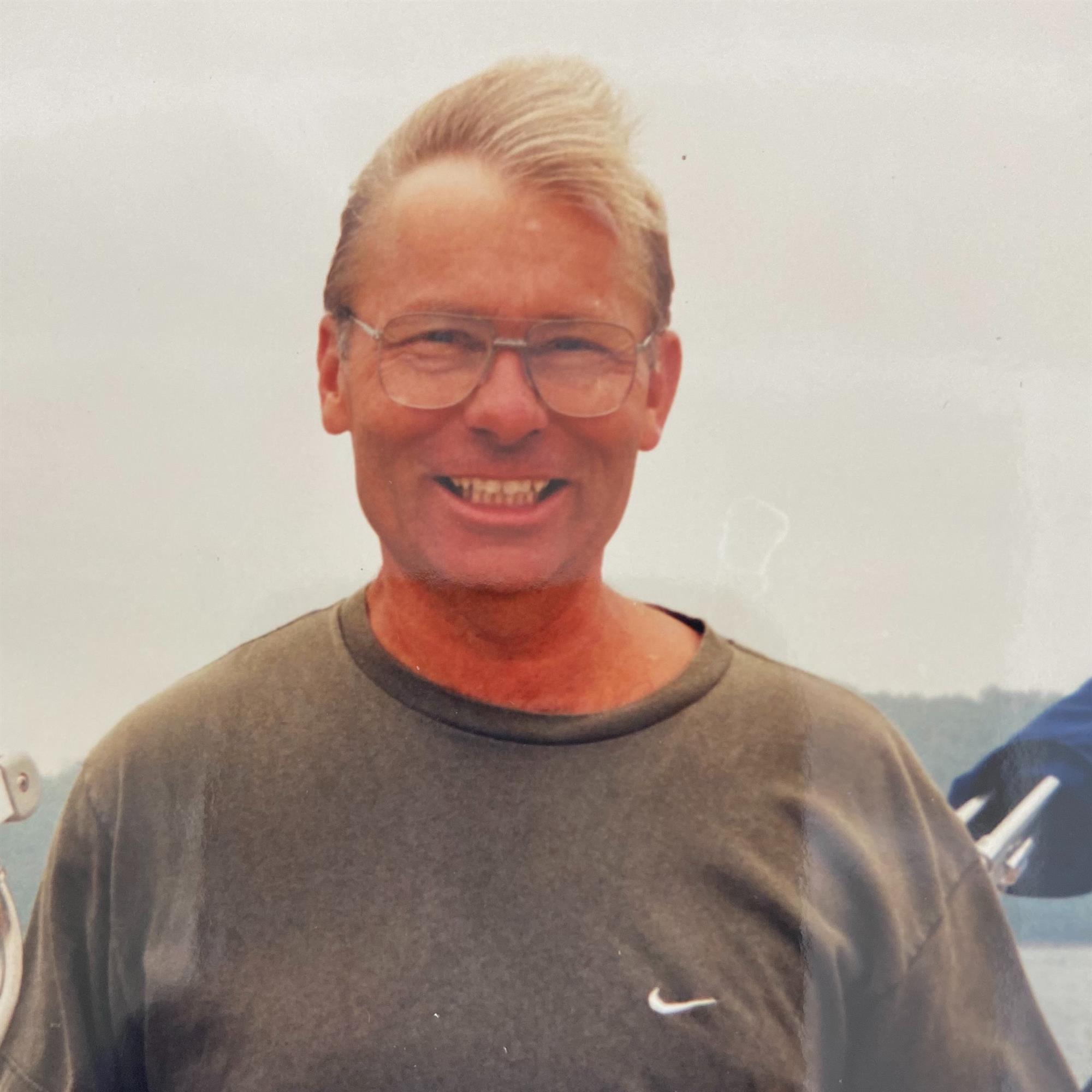 Donald S. Fischer Obituary