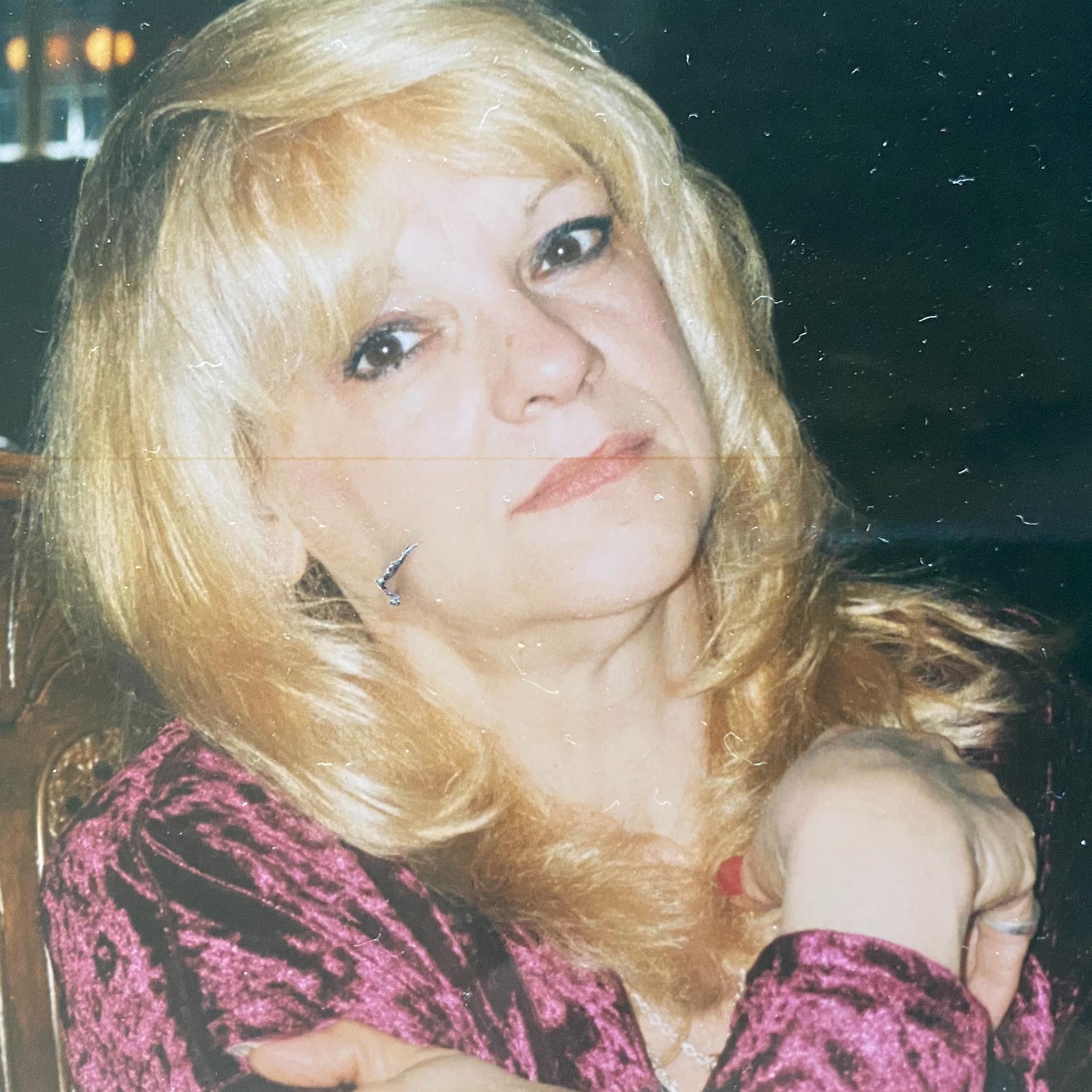Sally Deshantz's obituary , Passed away on November 4, 2020 in Pittsburgh, Pennsylvania