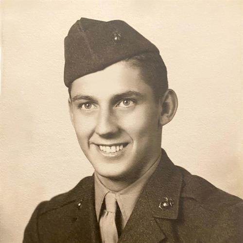 Eugene “Mike” DeNoyer Obituary (1927 2020) Portage, Wisconsin