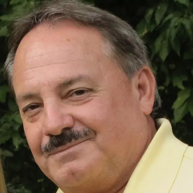 Robert Michael Hutzelman Sr.