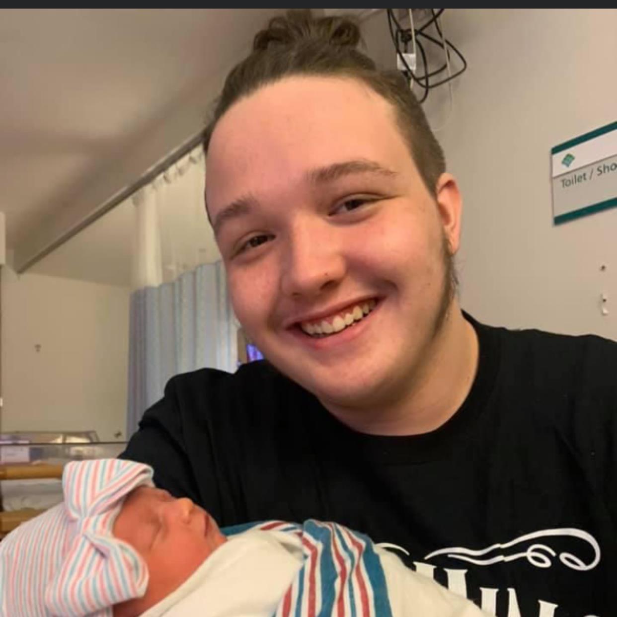 Jason J. Lott's obituary , Passed away on April 18, 2021 in Penn Hills, Pennsylvania