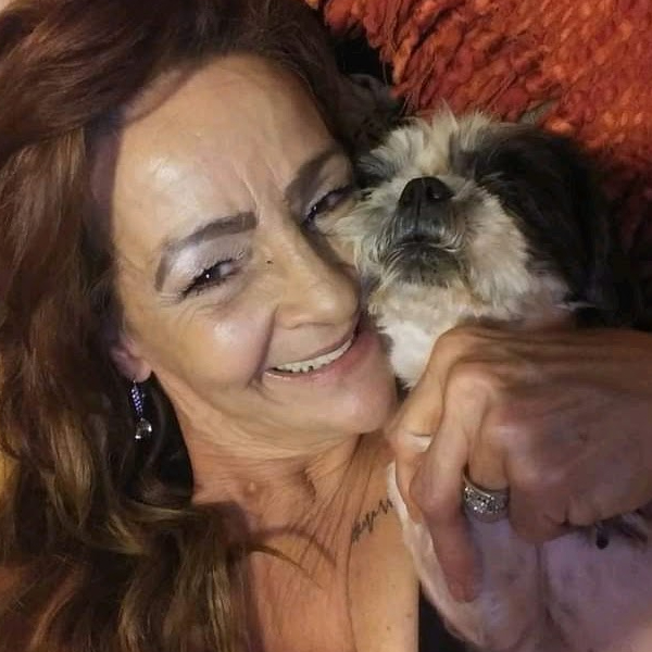 Deadria Vonzile Rivers Booker