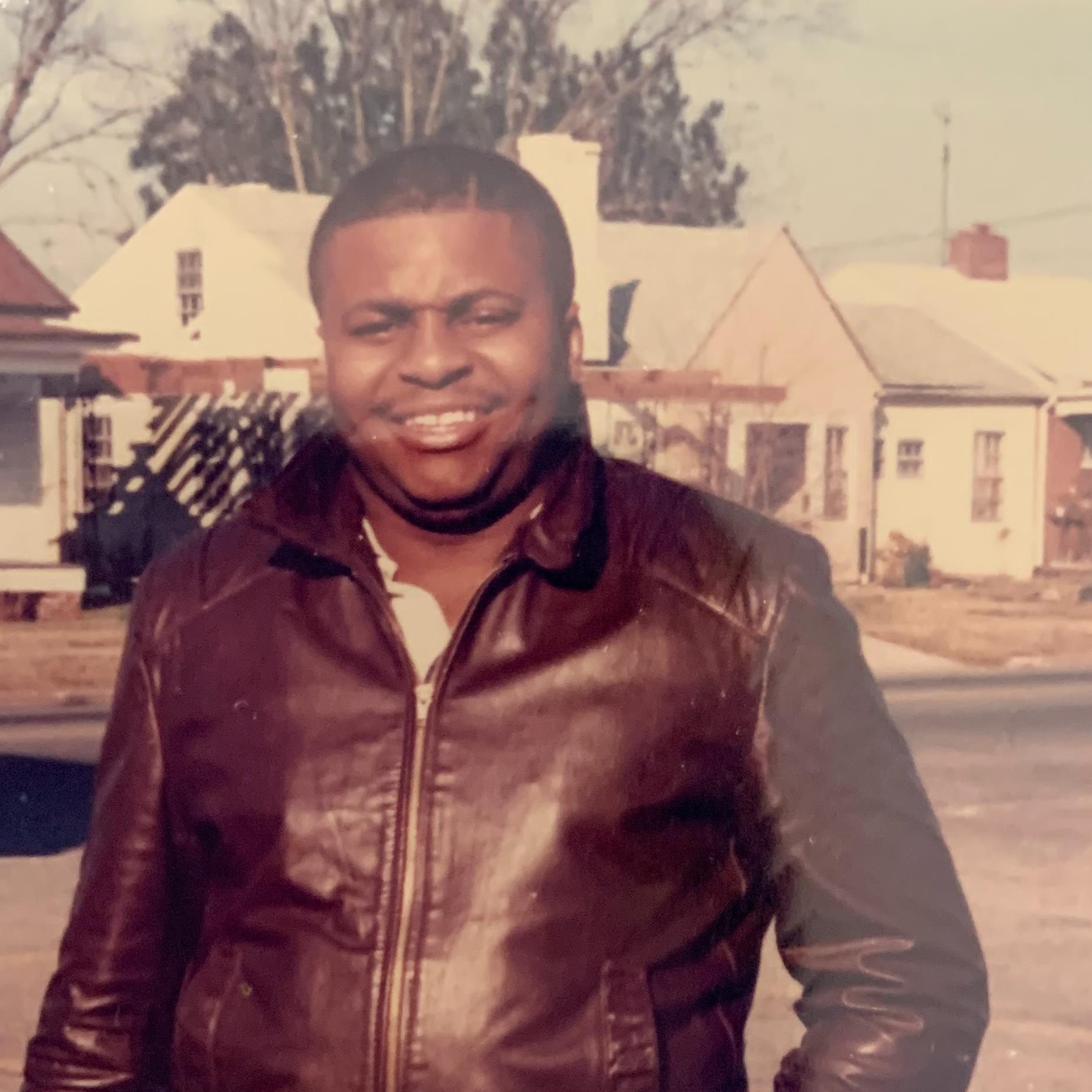 Perry Dixon Obituary