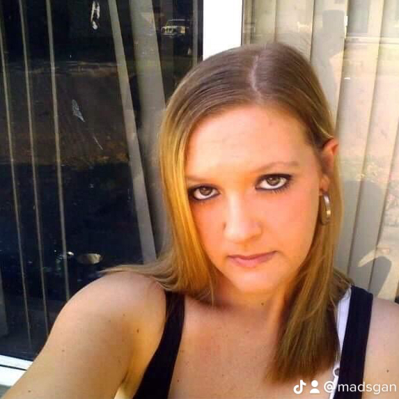 Hayley Chapman Day's obituary , Passed away on September 19, 2021 in Caruthersville, Missouri
