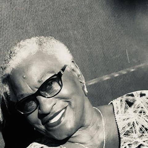 Lizzie Lowe's obituary , Passed away on December 2, 2021 in Columbus, Mississippi