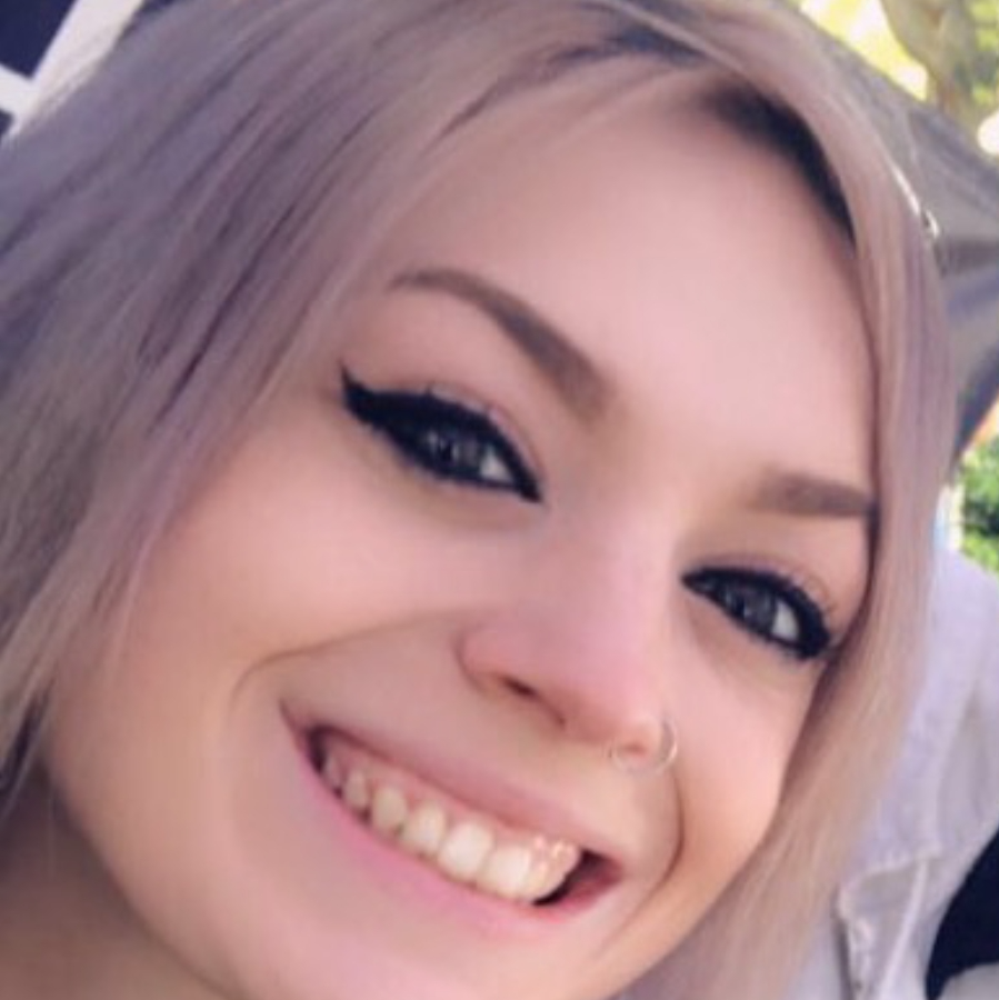 Teanna Gaylene Robbins's obituary , Passed away on February 4, 2022 in Denver, Colorado