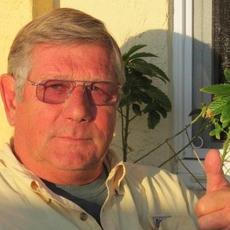 Roger Wayne Reich's obituary , Passed away on May 26, 2022 in Put in Bay, Ohio