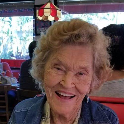 Evelyn R. Cislo's obituary , Passed away on August 10, 2022 in Ewa Beach, Hawaii