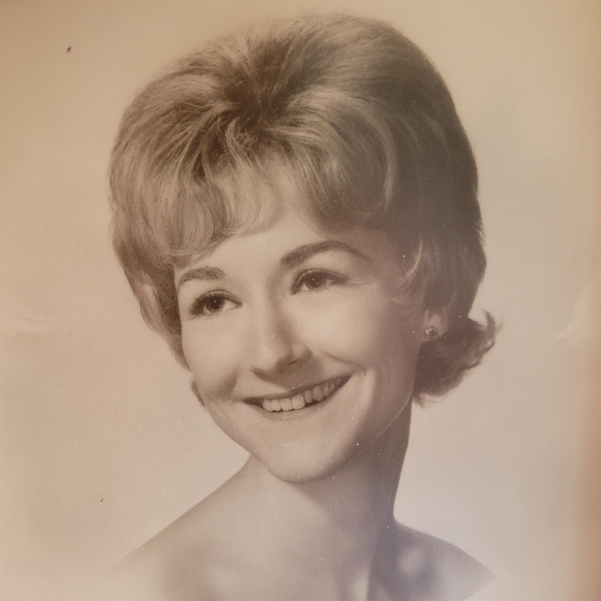 Constance W Smith Obituary