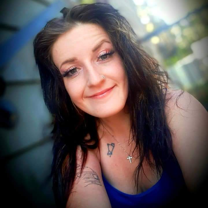 Krissandra Leeann Chapman