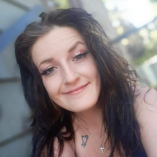 Krissandra Leeann Chapman