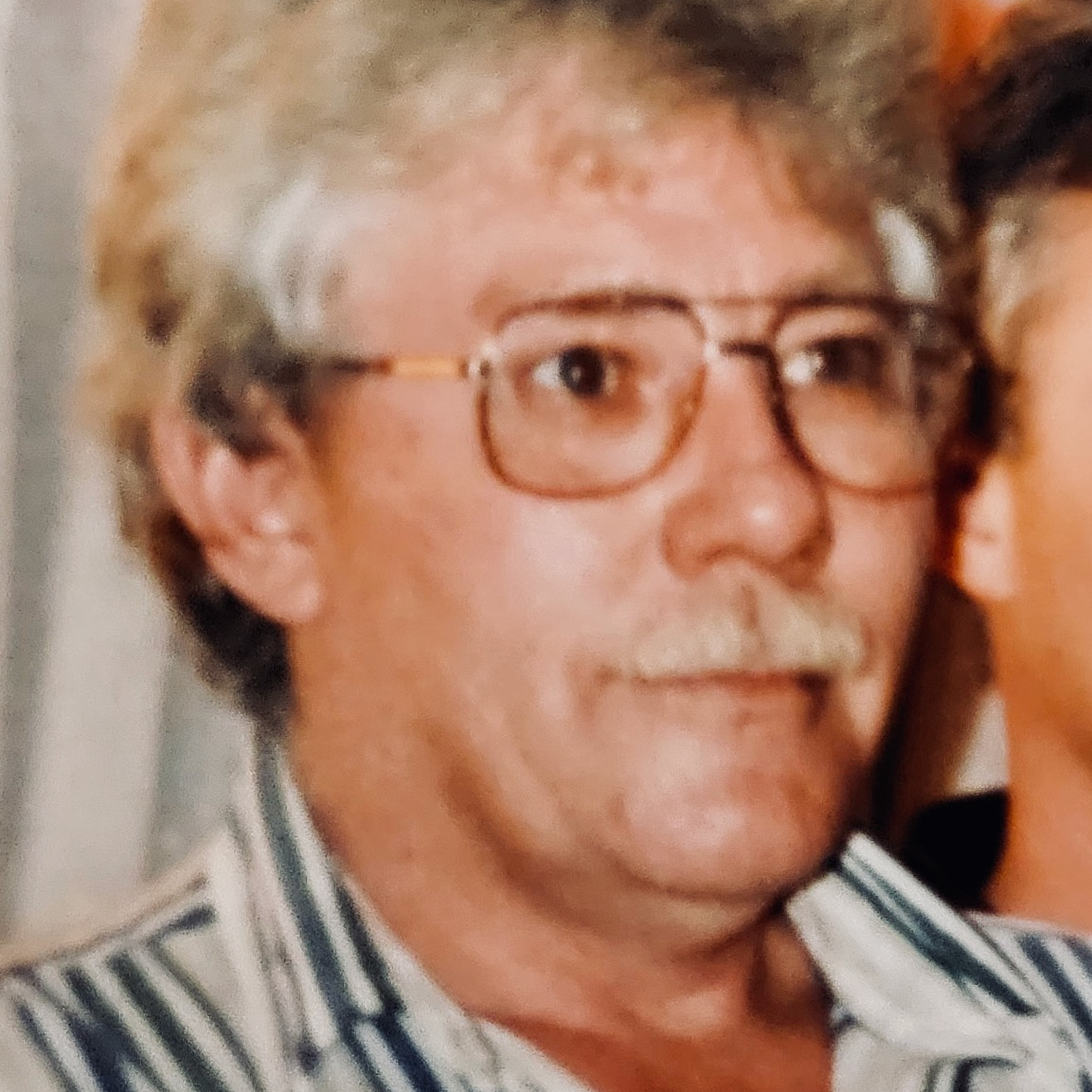 Walter Allan Kroeker's obituary , Passed away on December 21, 2022 in Winnipeg, Manitoba