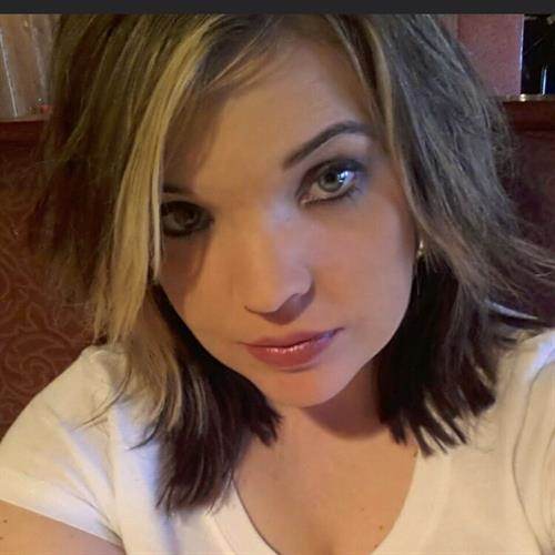 Lindsay Beth Lowery-Garrett's obituary , Passed away on March 17, 2023 in Fyffe, Alabama