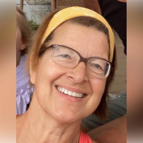 Amy Mackowiak's obituary , Passed away on August 18, 2023 in Webster Groves, Missouri