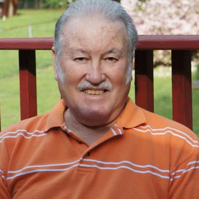 Arnold Matthews Obituary