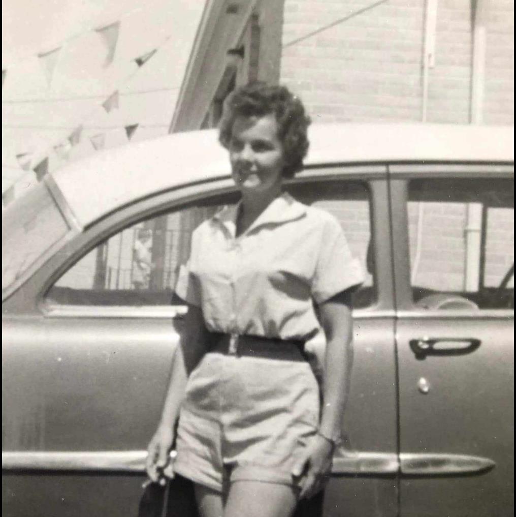 Iris Kathleen (Stevens) Johnston