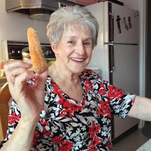 Avis de décès de Teresa Cacchione , Décédé le 4 septembre 2024 à Montréal, Québec