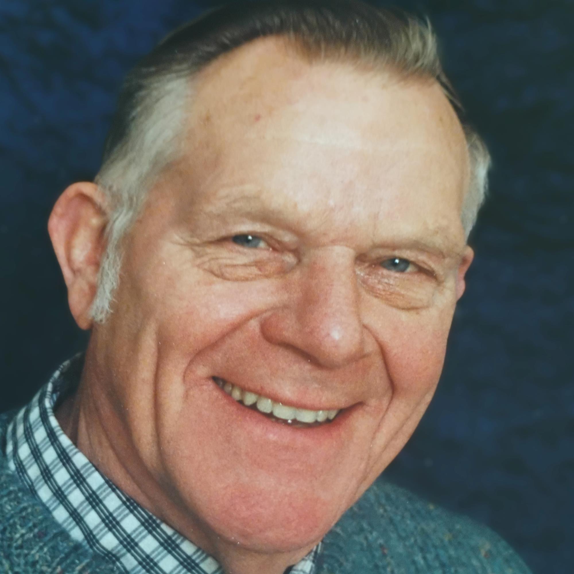Matheus "Ted" Johannes Mayenburg's obituary , Passed away on December 24, 2024 in Powell River, British Columbia