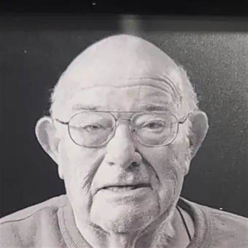 Robert C. Kinghorn's obituary , Passed away on October 1, 2025 in Gloucester, Massachusetts