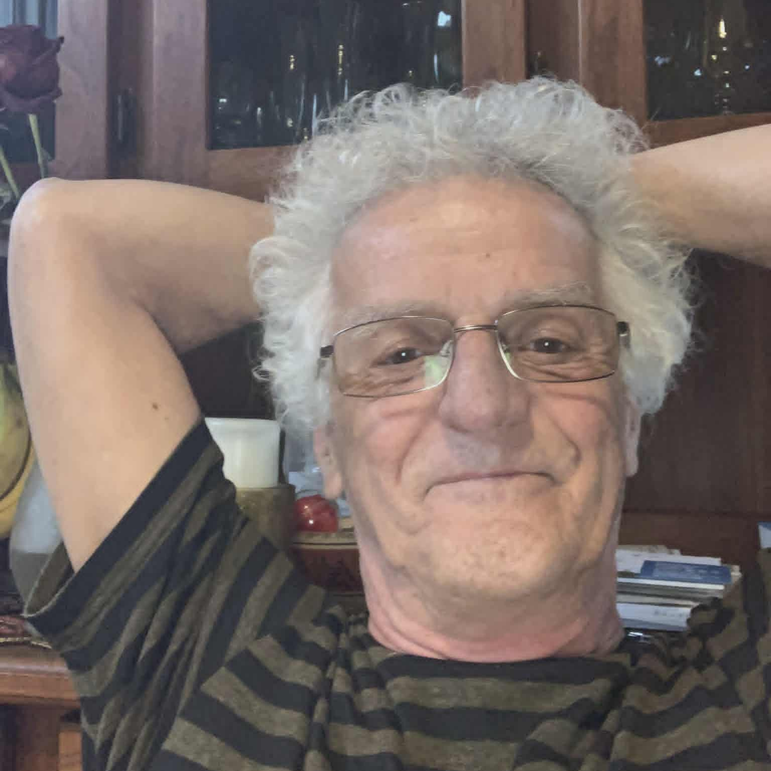 Avis de décès de Guy Roux , Décédé le 1 octobre 2025 à Lévis, Québec