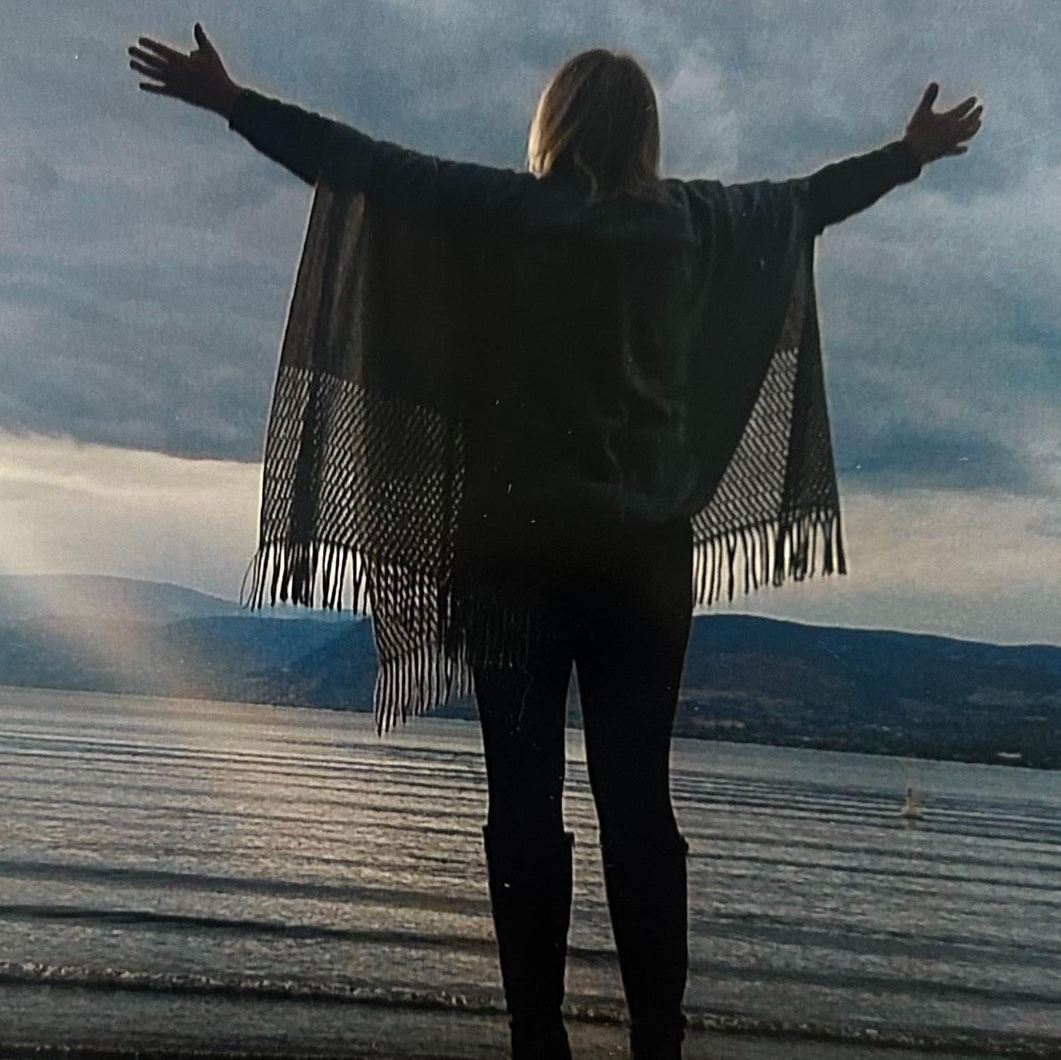 Barbara Lynn (Smith) Gould's obituary , Passed away on September 18, 2025 in Salmon ARM, British Columbia