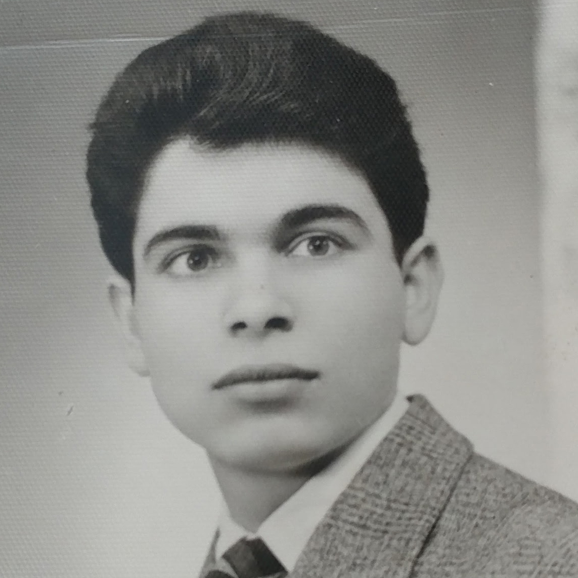 Dimitrios V. Kiourkas Obituary