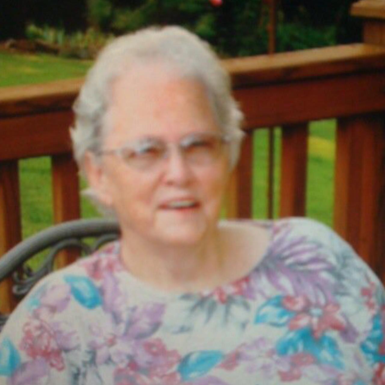 Dorothy Nadine Decker