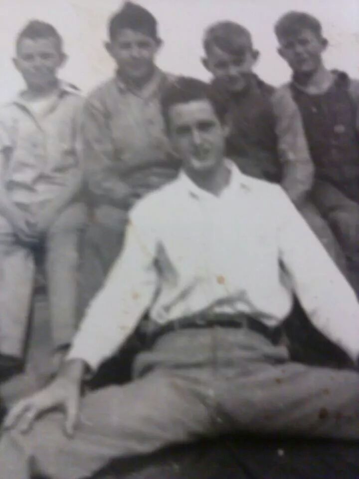Hollis Ellis Obituary