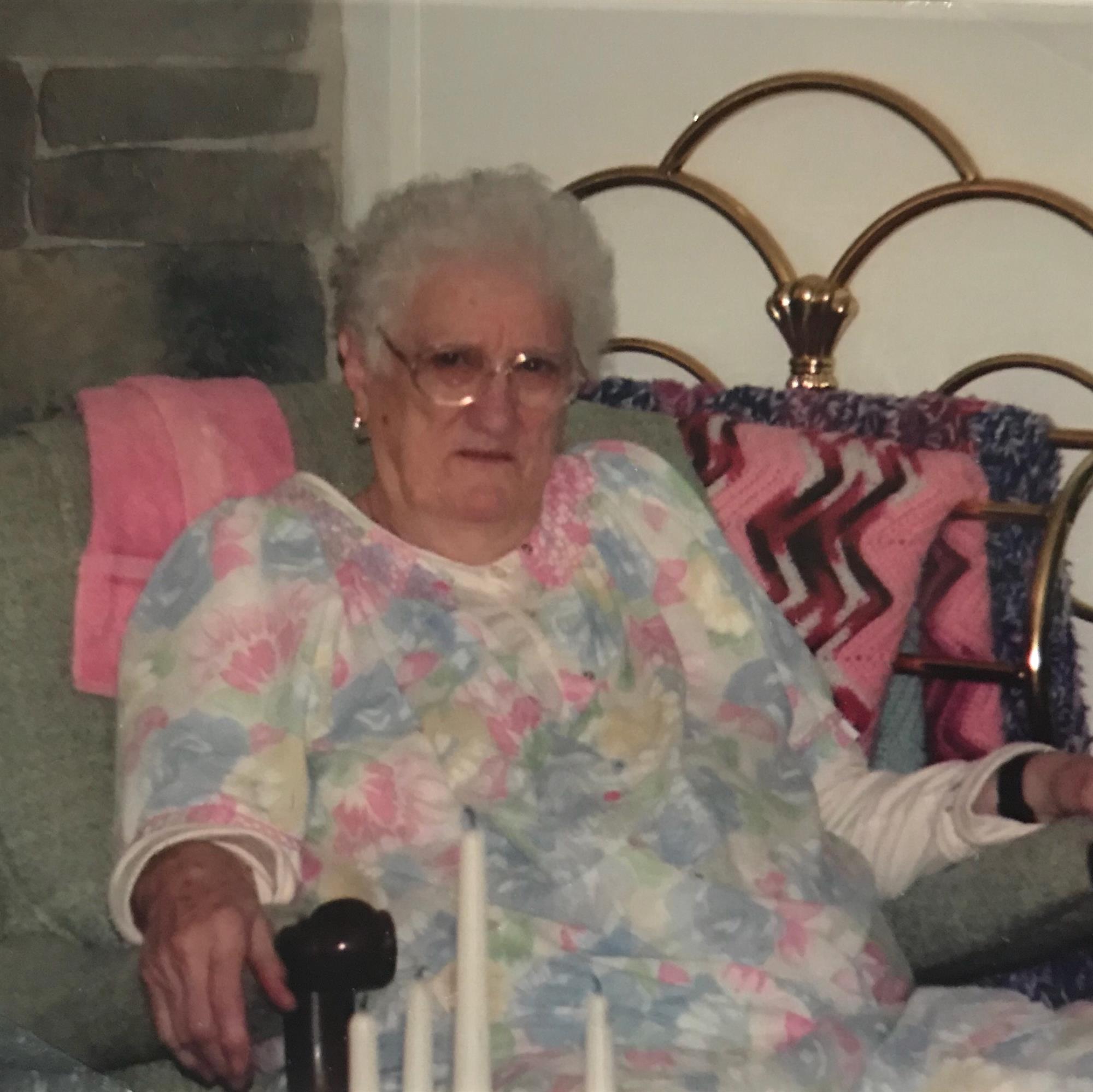 Lelia Jeannette Mills Obituary