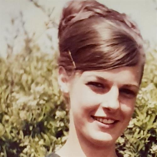 Diane Lesley (Holmes) Kucina's obituary , Passed away on September 4, 2019 in Ballarat, Victoria