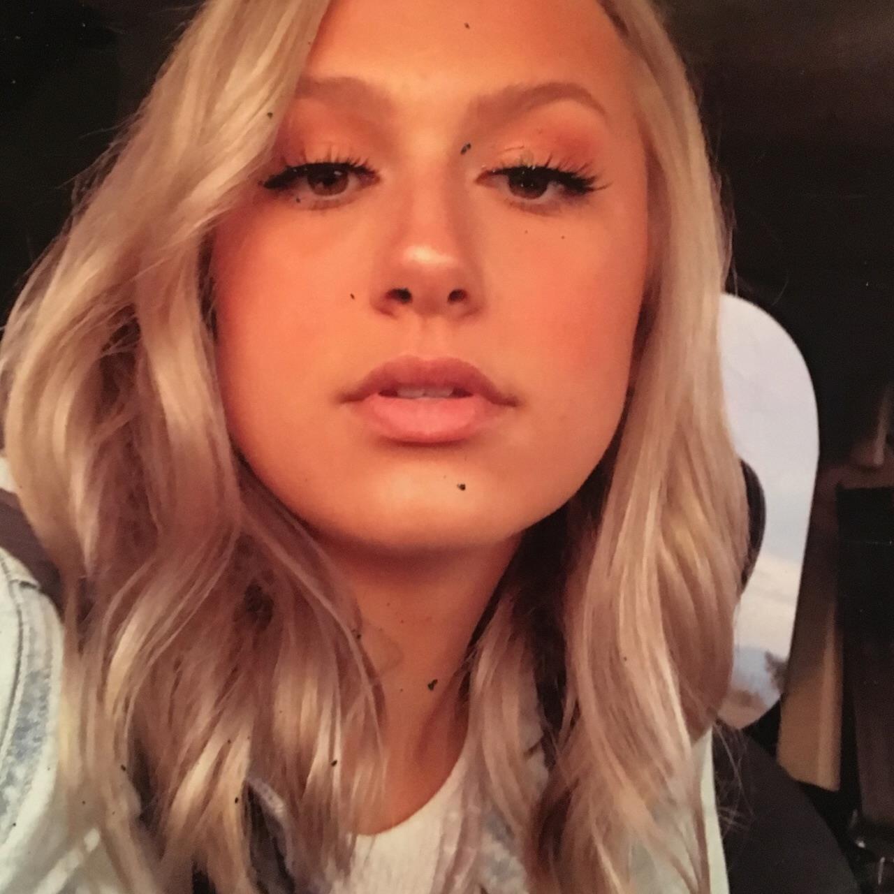 Asha Gail Lewiesa Gerbrandt's obituary , Passed away on September 17, 2019 in Abbotsford, British Columbia
