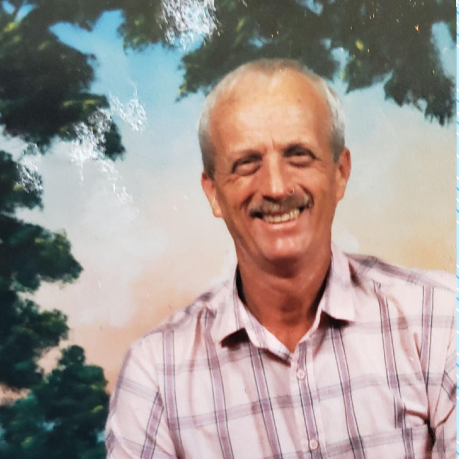 Howard Smith Obituary